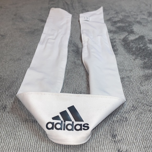 Adidas Headband (White) - Picture 2 of 3
